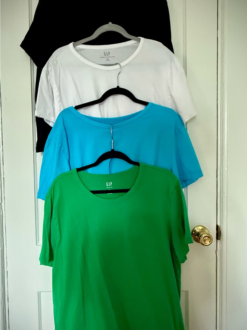 GAP Women’s vintage T-Shirt - 4 bundle